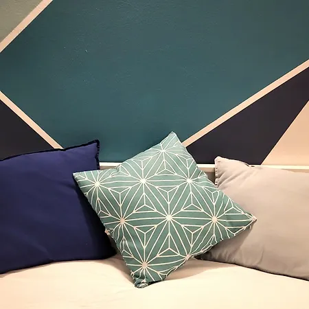 Bluenest Bolonia